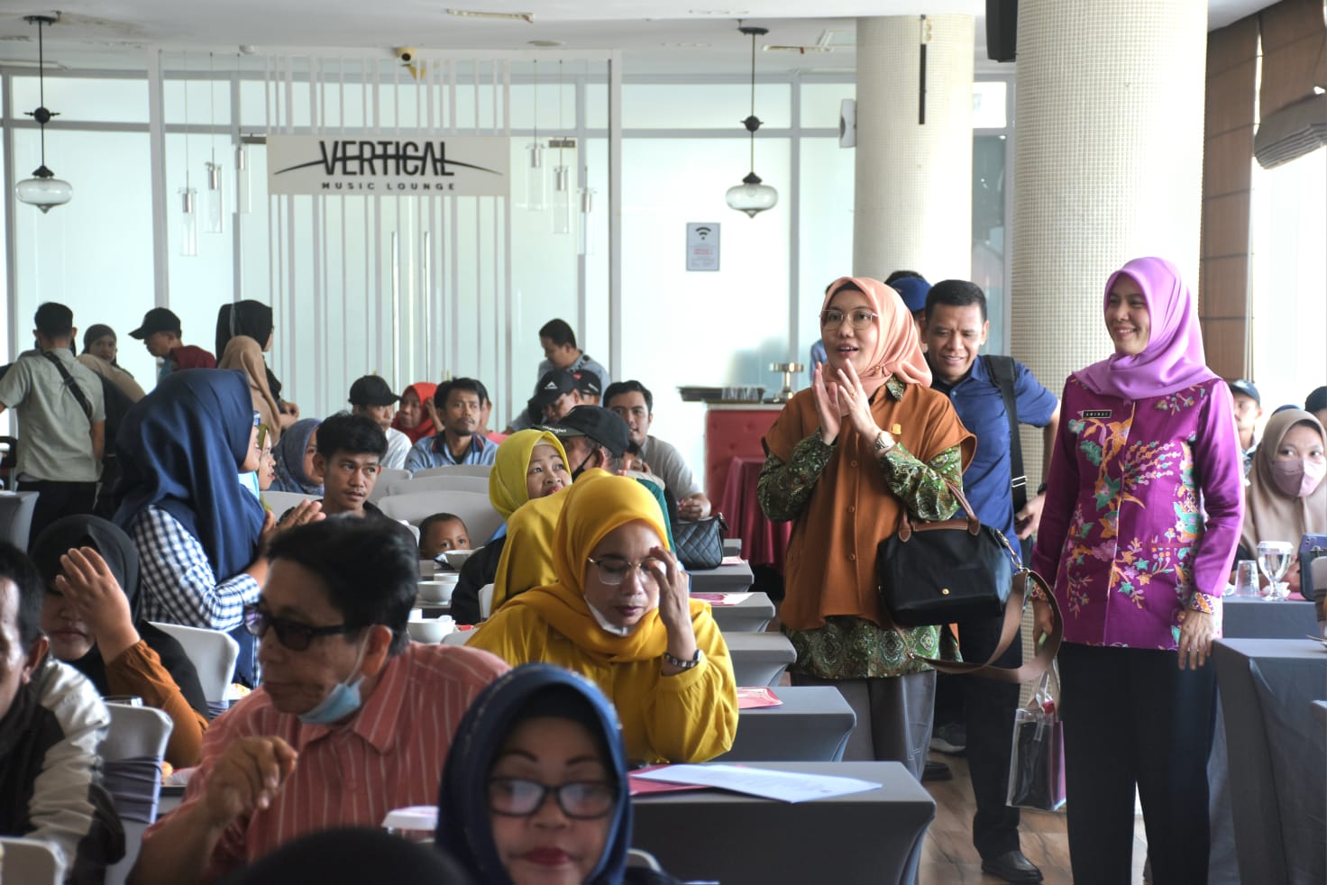 Anggota DPRD Rezki Edukasi Orangtua untuk Melindungi Anak dengan Penuh Cinta